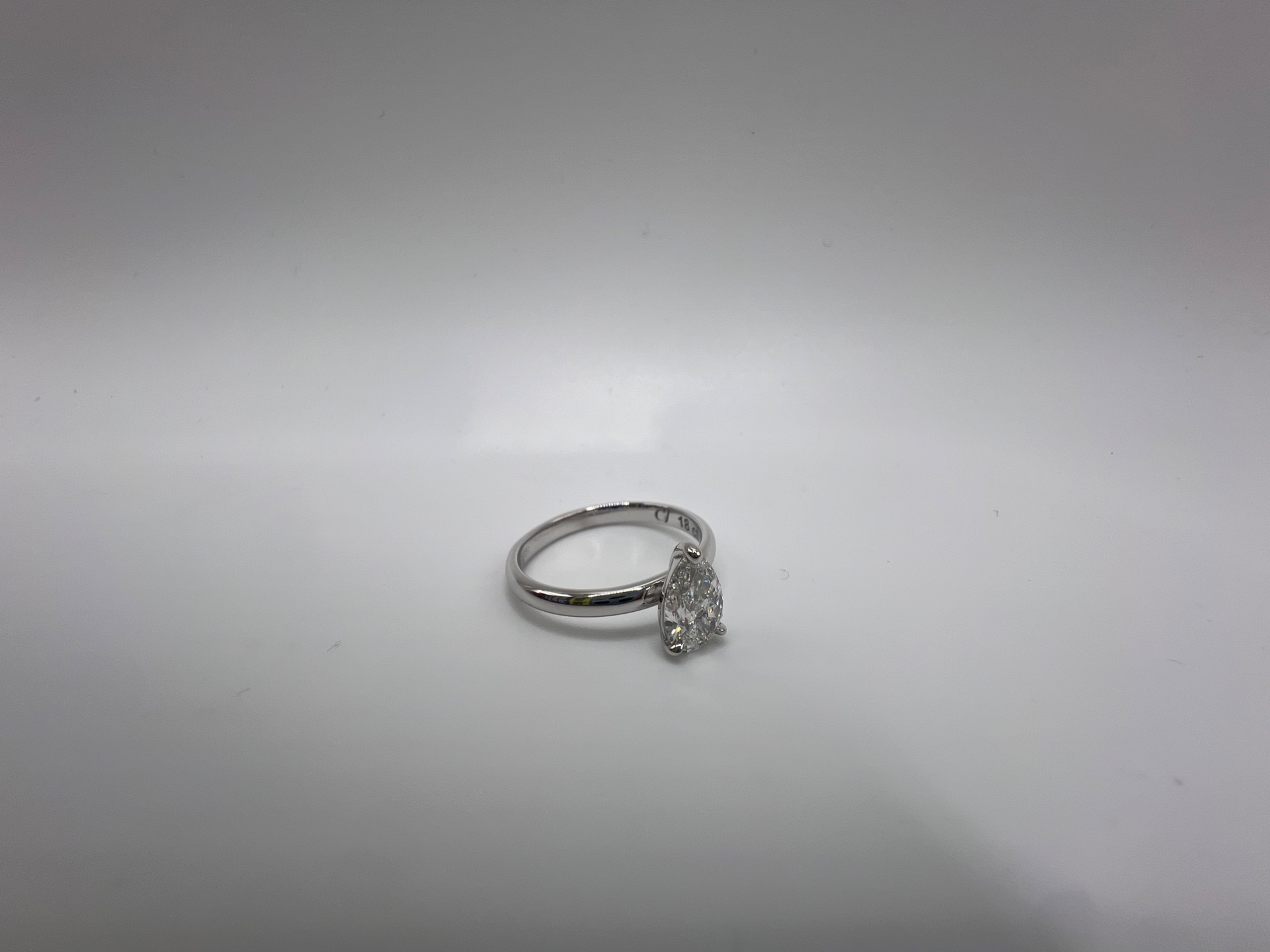 Pear diamond solitaire engagement ring by Cuncè